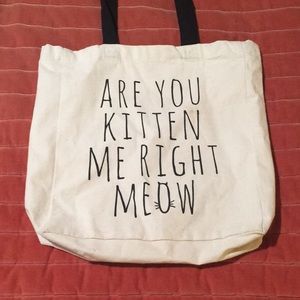 Tote bag